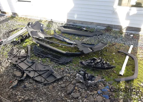 2025 Toyota Rav4 Hybrid Xle from USA, damaged, VIN JTMRWRFV2SD313804